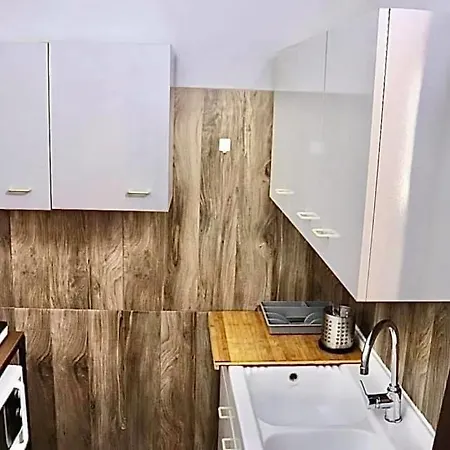 Bed & Breakfast Via Roma 145 4*