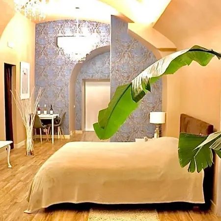 Via Roma 145 Bed & Breakfast